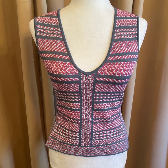NEW! BCBG Maxazria Alonya Pink Grey Knit Peplum Top Size XS NWOT! - Picture 1 of 10